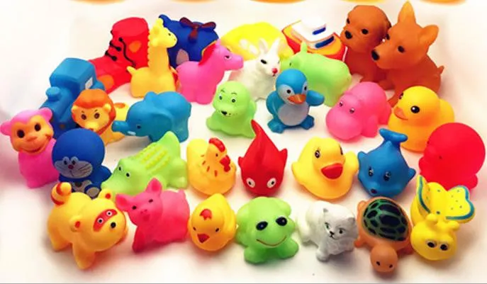 13Pcs Lovely Mixed Animals Colorful Soft Rubber Float Squeeze Sound Squeaky Bathing Toy For Baby GYH