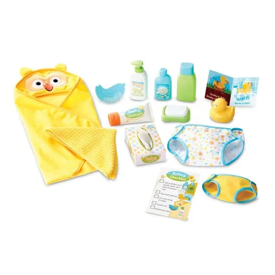 MELISSA & DOUG Mine To Love Changing & Bathtime Play Set: Pretend to get baby squeaky clean with shampoo and bubble bath bottles and soap in a dish - 31703